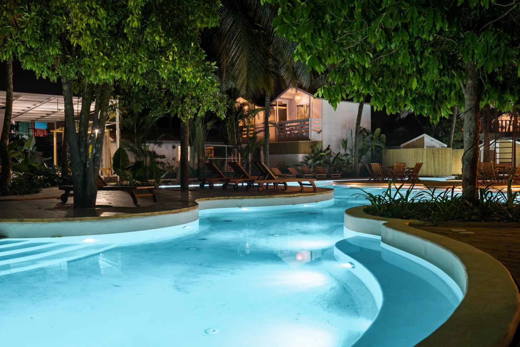 Azora By Ayatana, Goa Hotel Morjim Luaran gambar